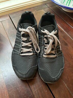 Merrell Black Mesh Trail Sneaker | Size 8.5 | Reflective | Very Little Wear
